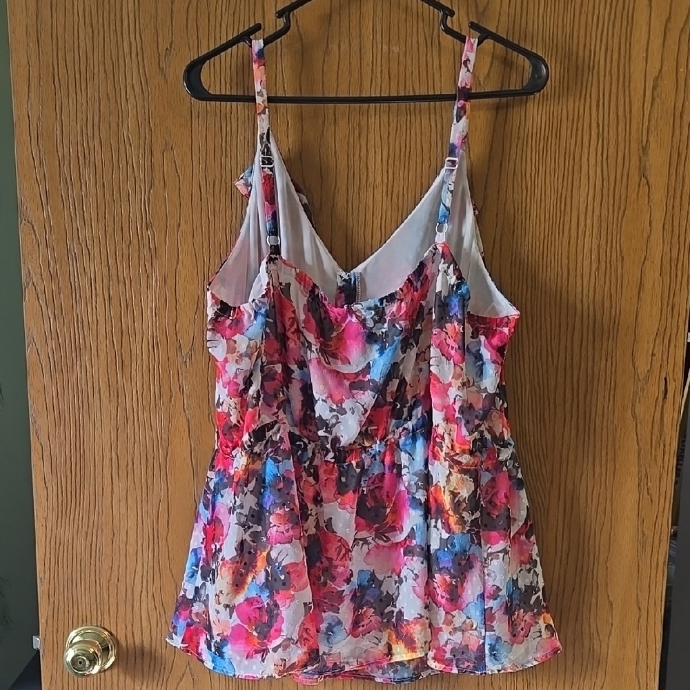 Torrid Colorful Floral Women's Tank - Picture 3 of 3
